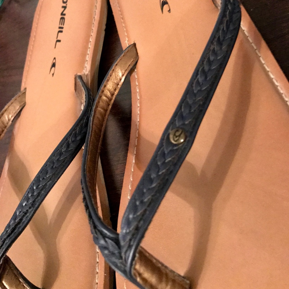 O'neill Flip Flops - Picture 2 of 3